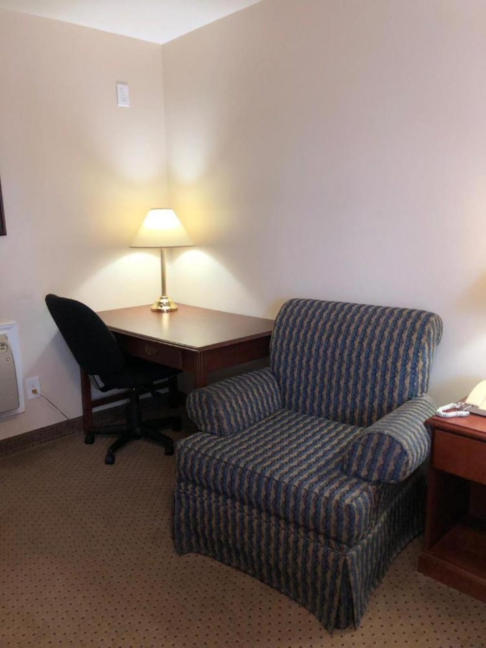 Royal Napanee Inn